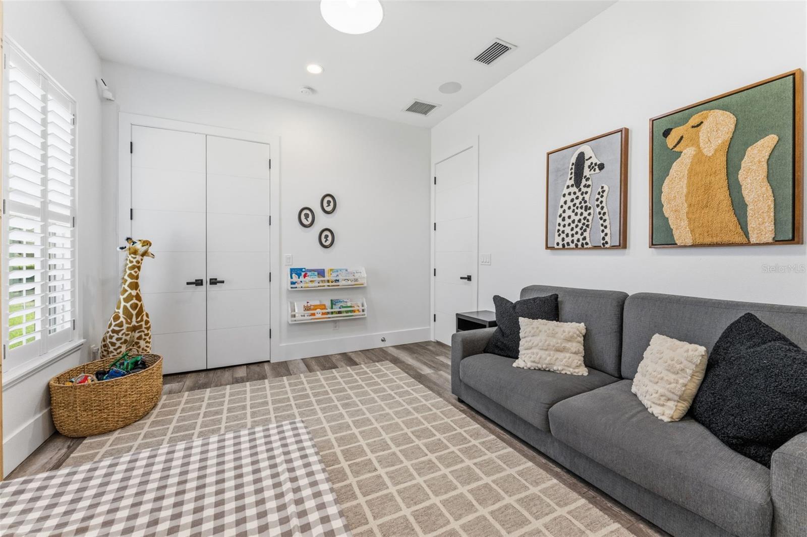 Image 50 of 75 For 17506 Brown Road