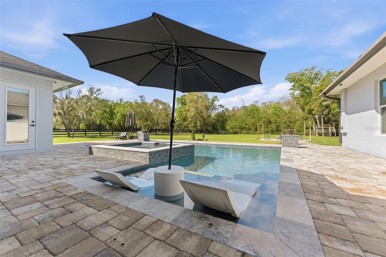 Image 59 of 75 For 17506 Brown Road