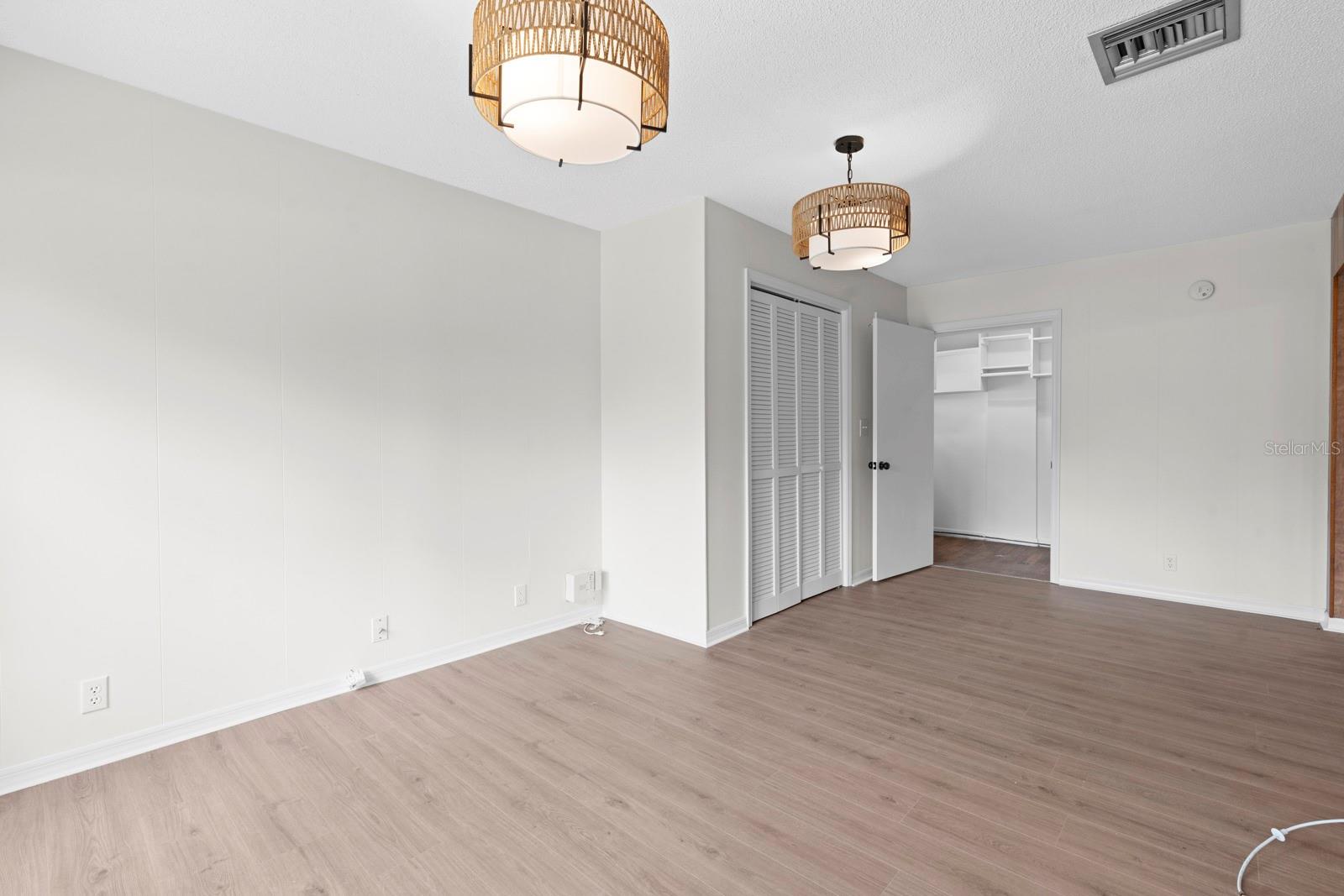 Image 10 of 44 For 804 Cason Street