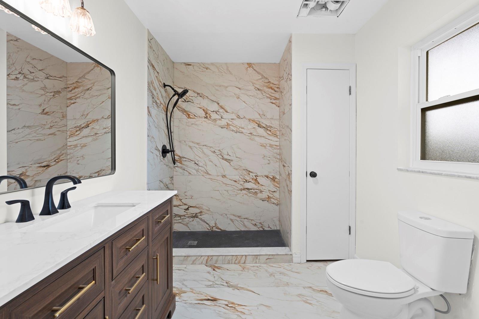 Image 20 of 44 For 804 Cason Street