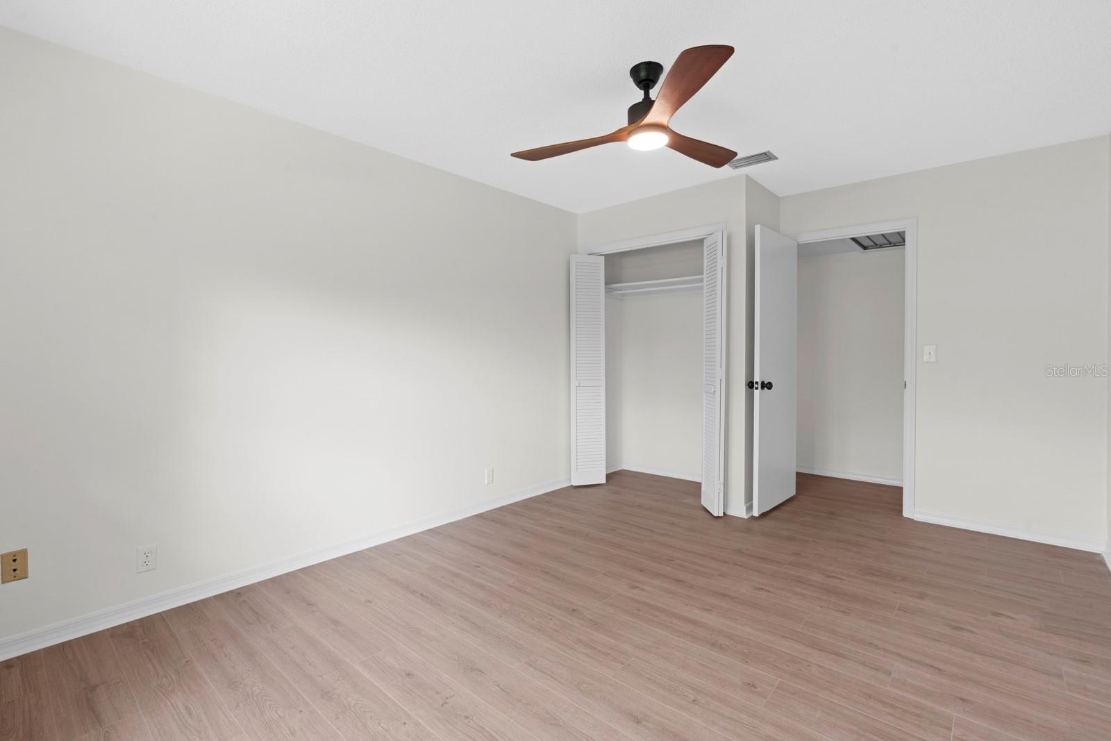 Image 22 of 44 For 804 Cason Street