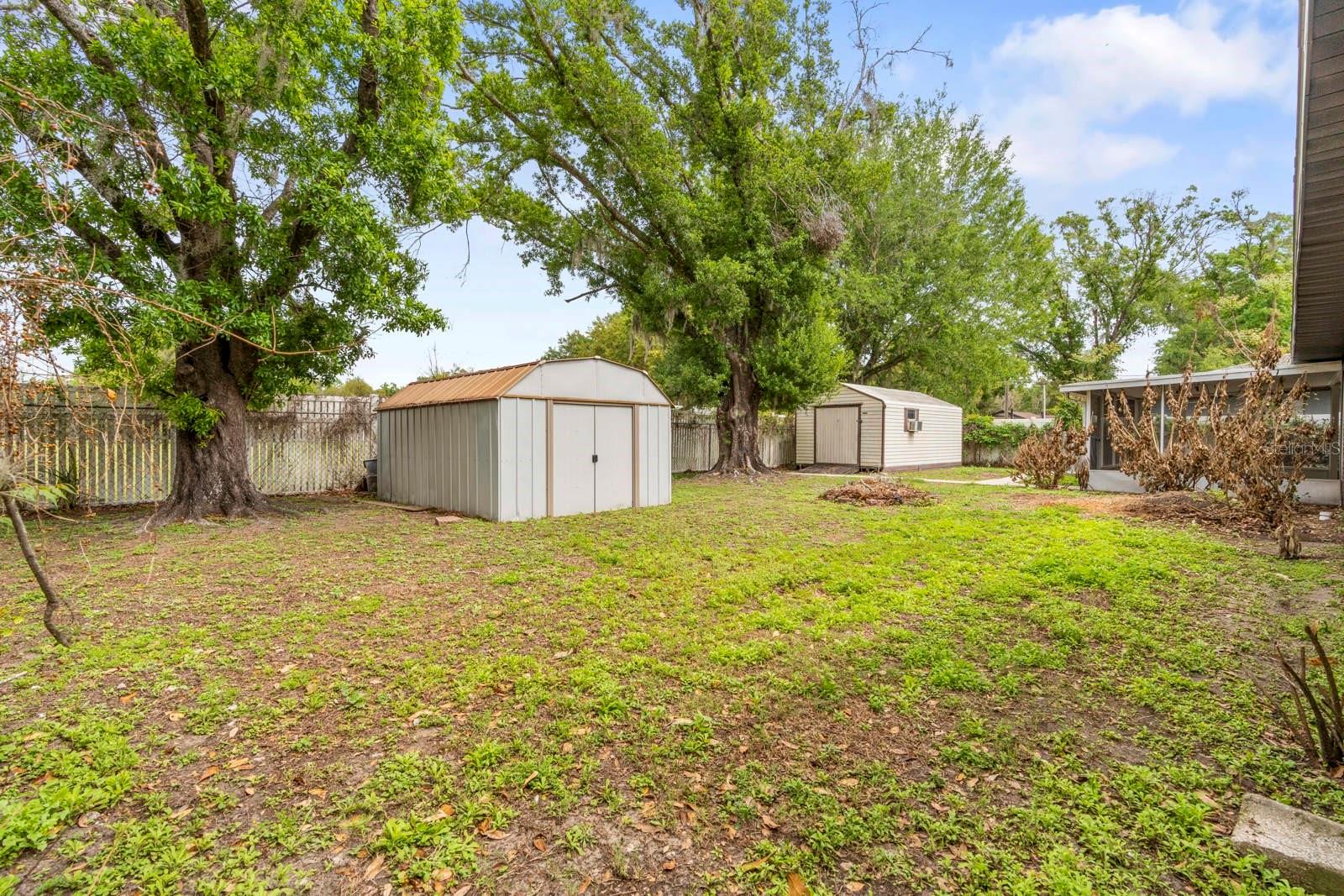 Image 31 of 44 For 804 Cason Street