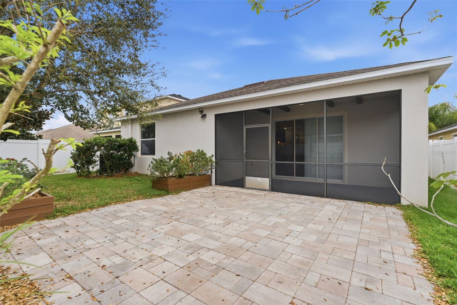 Image 21 of 44 For 12423 Ballentrae Forest Drive