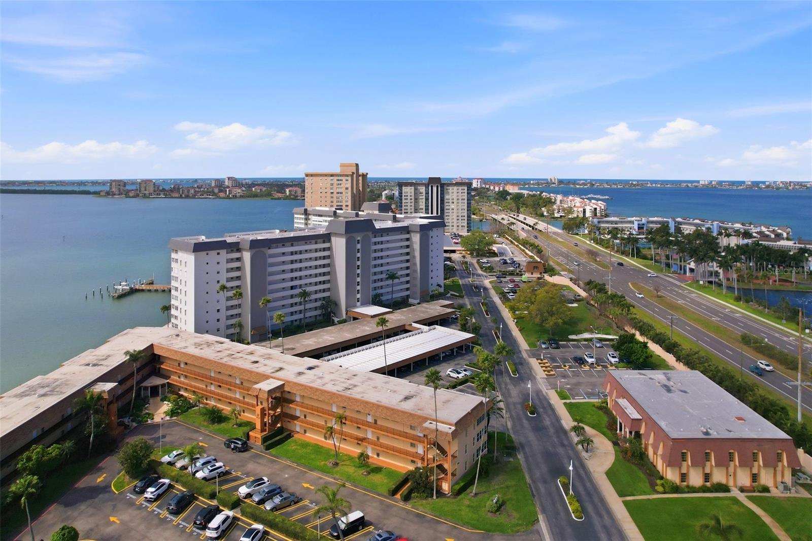 Image 18 of 32 For 5108 Brittany Drive S 1006