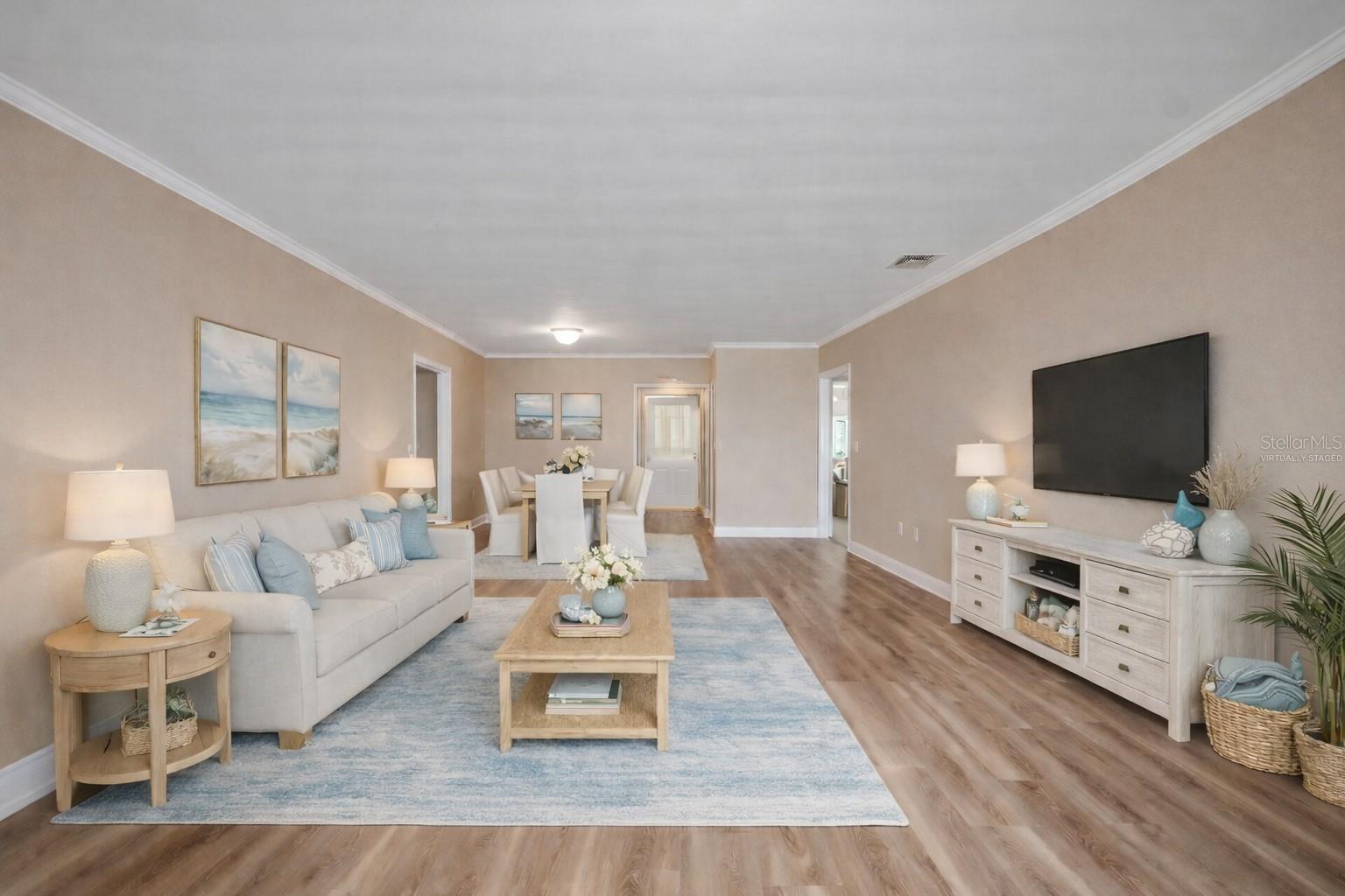 Image 4 of 32 For 5108 Brittany Drive S 1006