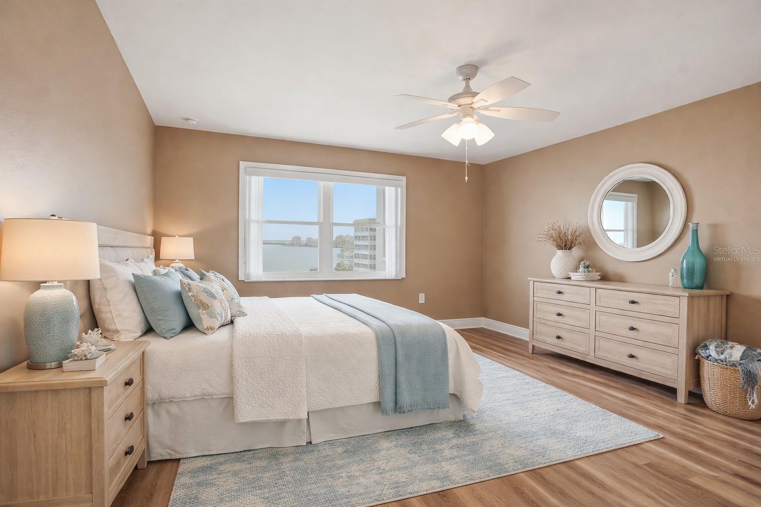 Image 8 of 32 For 5108 Brittany Drive S 1006