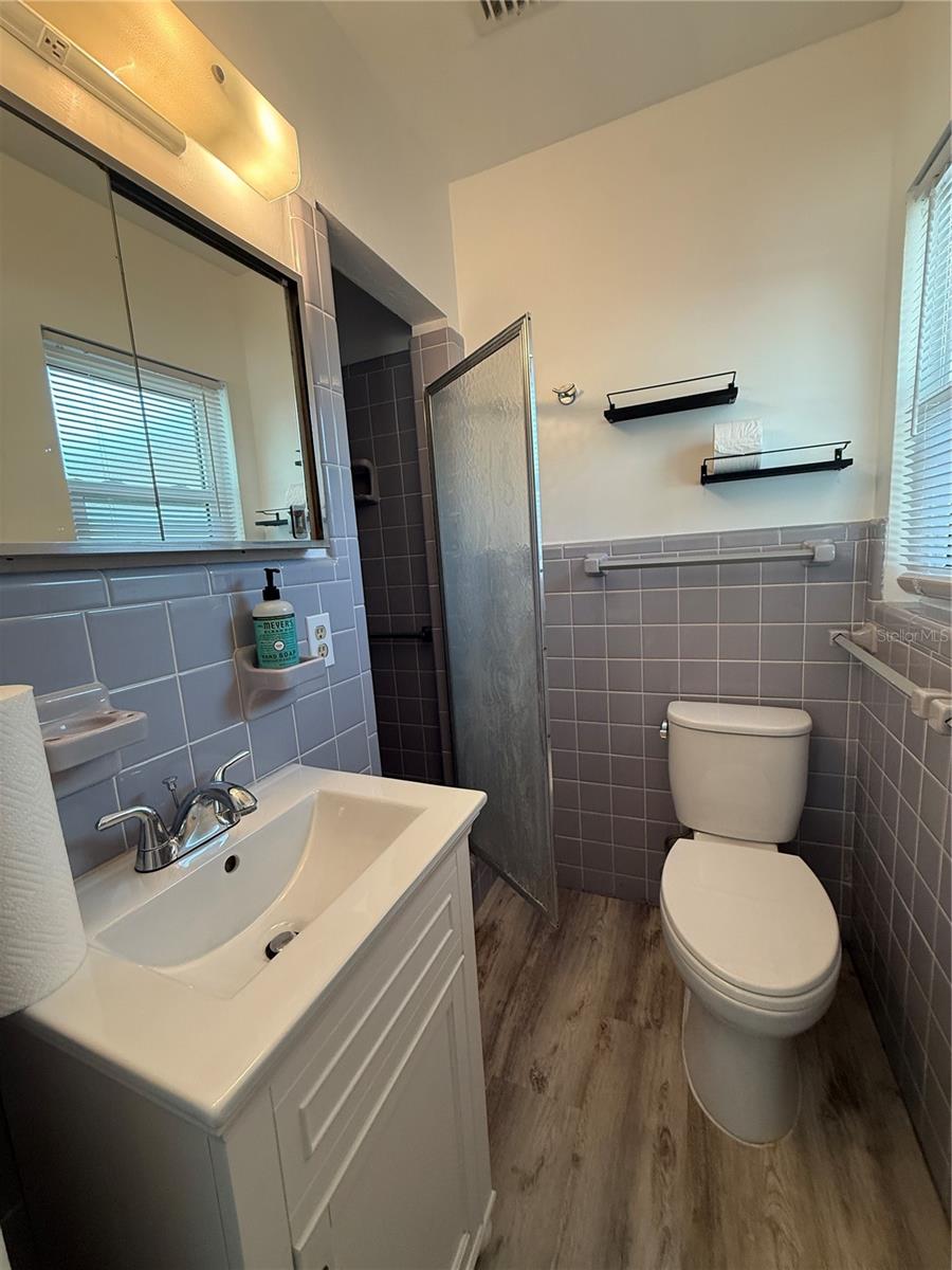 Image 12 of 39 For 2100 Vina Del Mar Boulevard