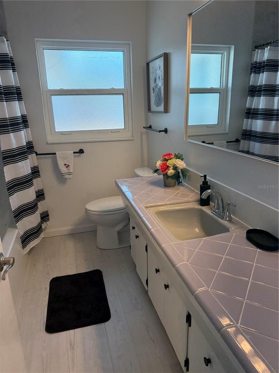 Image 19 of 39 For 2100 Vina Del Mar Boulevard