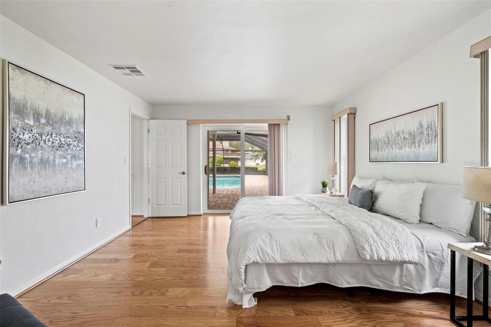 Image 19 of 59 For 511 Riviera Bay Drive Ne