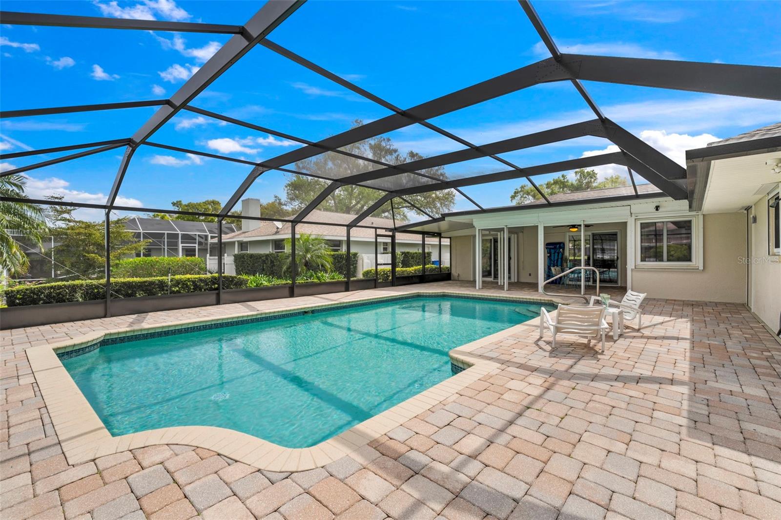 Image 40 of 59 For 511 Riviera Bay Drive Ne