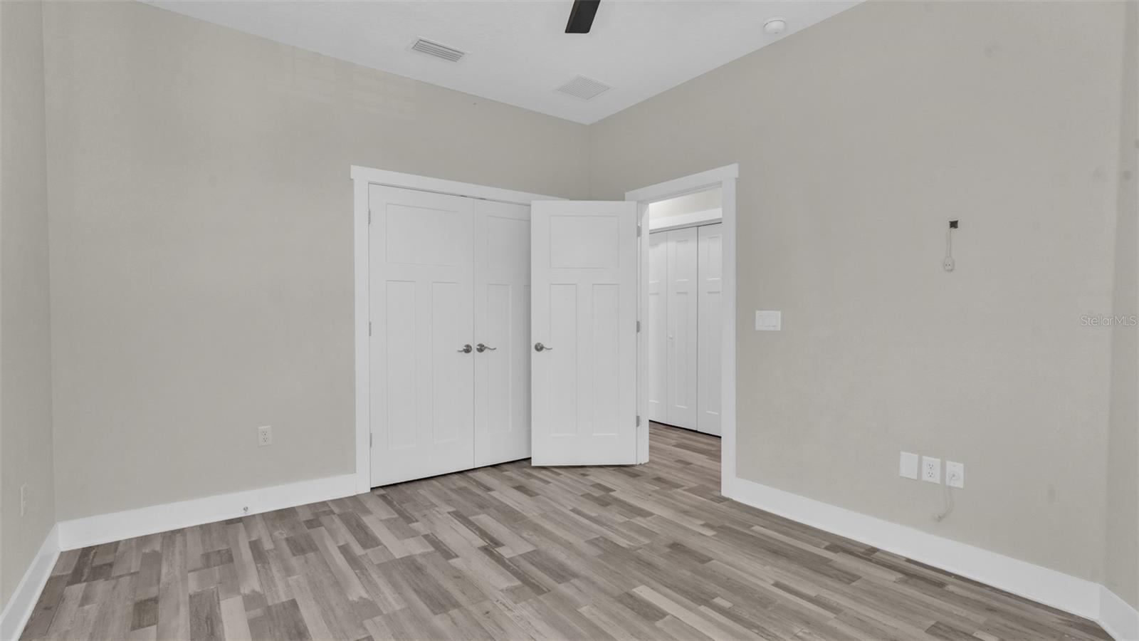 Image 21 of 37 For 1237 Savona Drive Ne