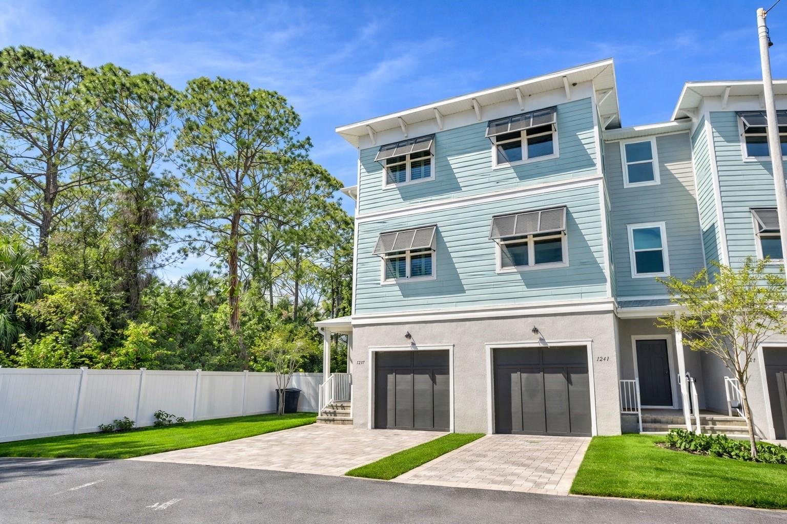 Image 37 of 37 For 1237 Savona Drive Ne