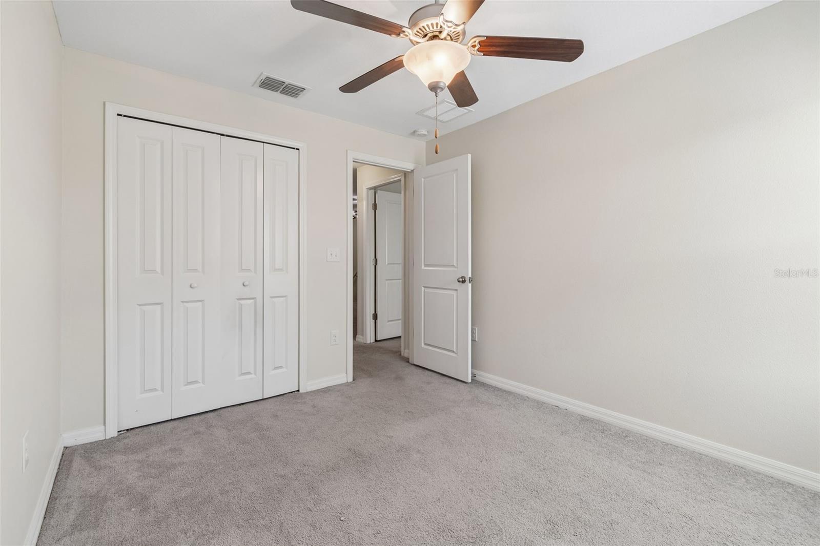 Image 30 of 60 For 10687 Lake Montauk Drive