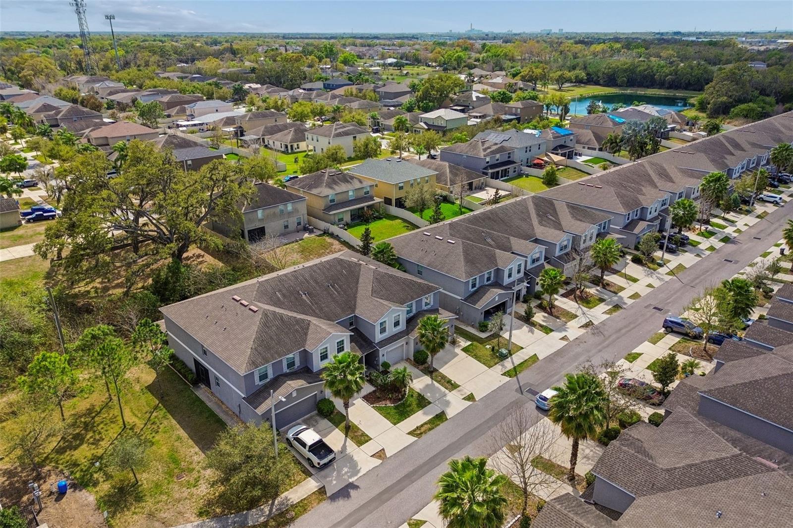 Image 47 of 60 For 10687 Lake Montauk Drive