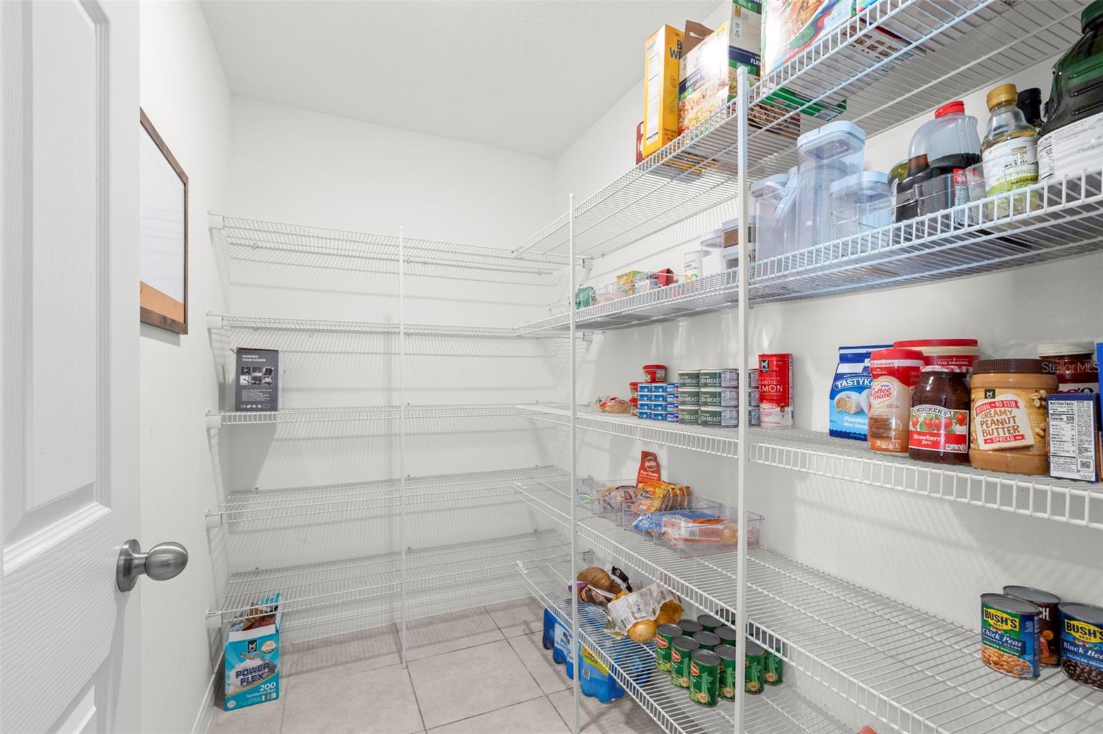 Image 11 of 52 For 11904 Field Thistle Court