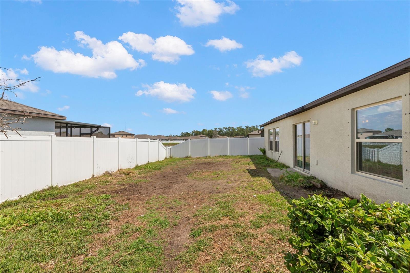 Image 19 of 52 For 11904 Field Thistle Court