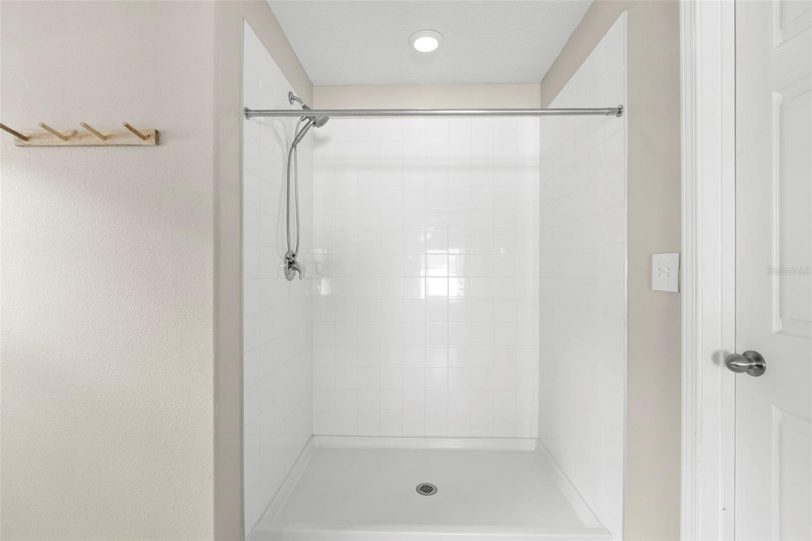 Image 26 of 52 For 11904 Field Thistle Court