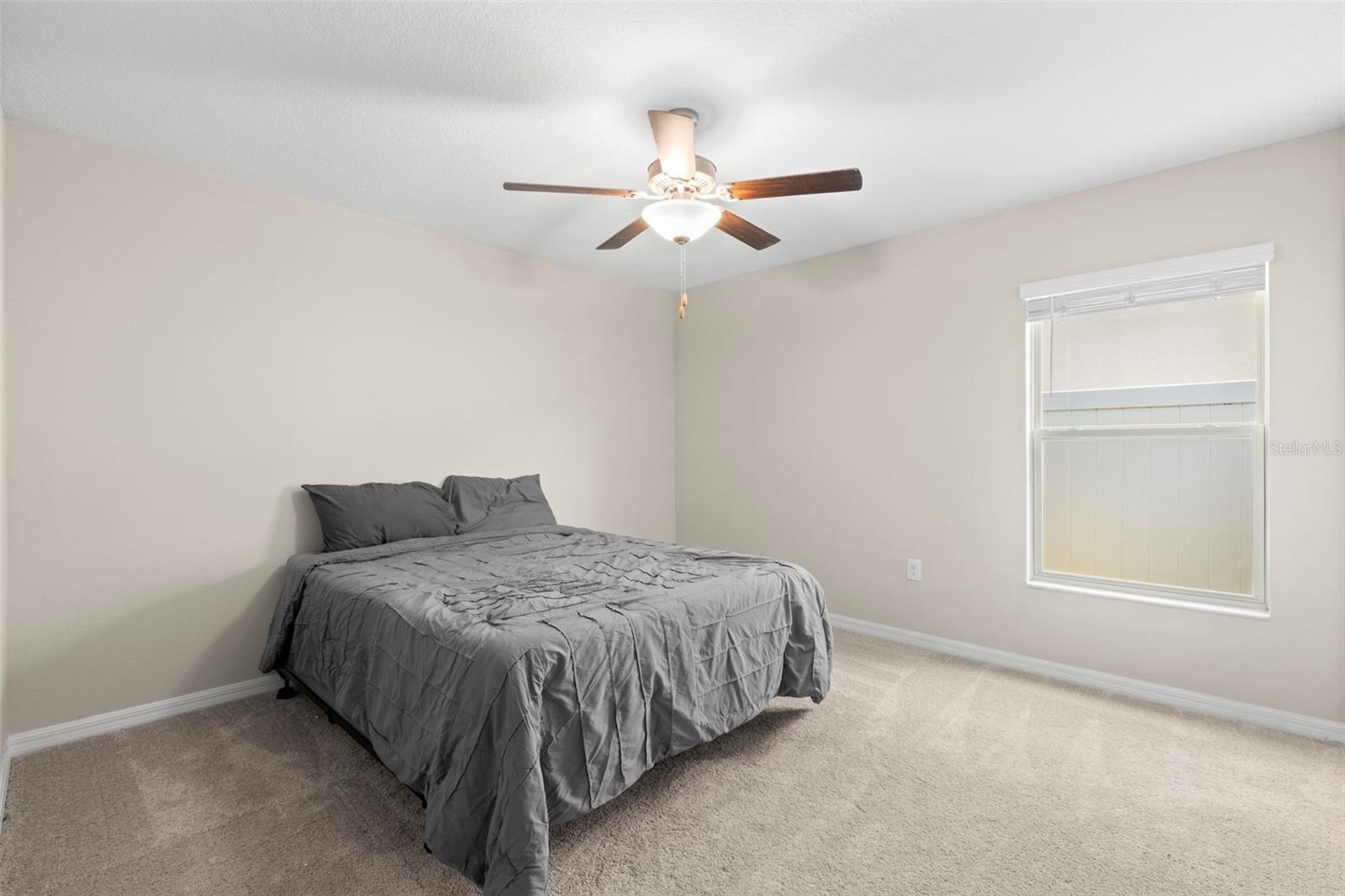 Image 29 of 52 For 11904 Field Thistle Court