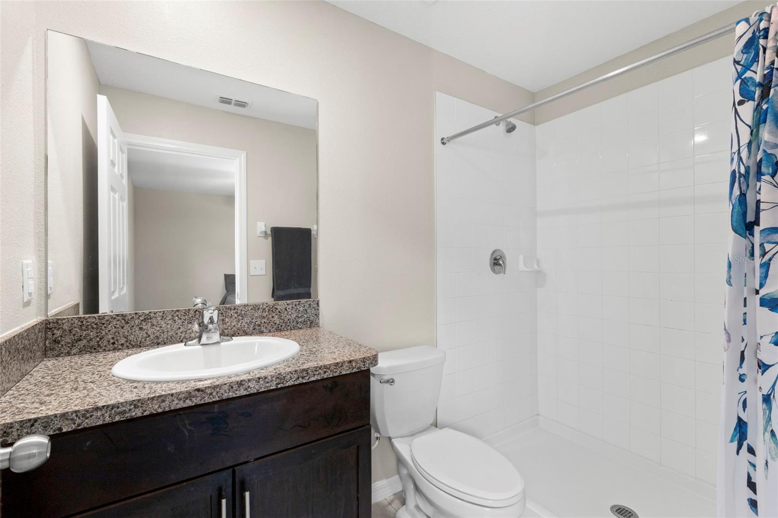 Image 31 of 52 For 11904 Field Thistle Court