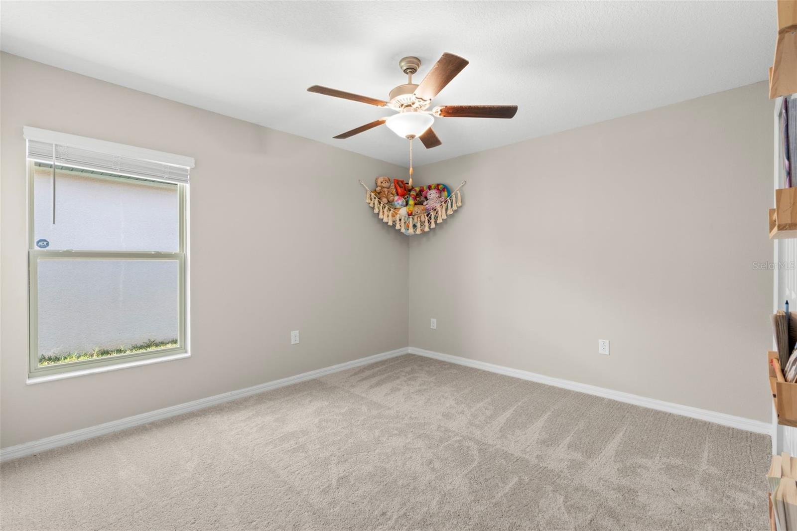 Image 38 of 52 For 11904 Field Thistle Court