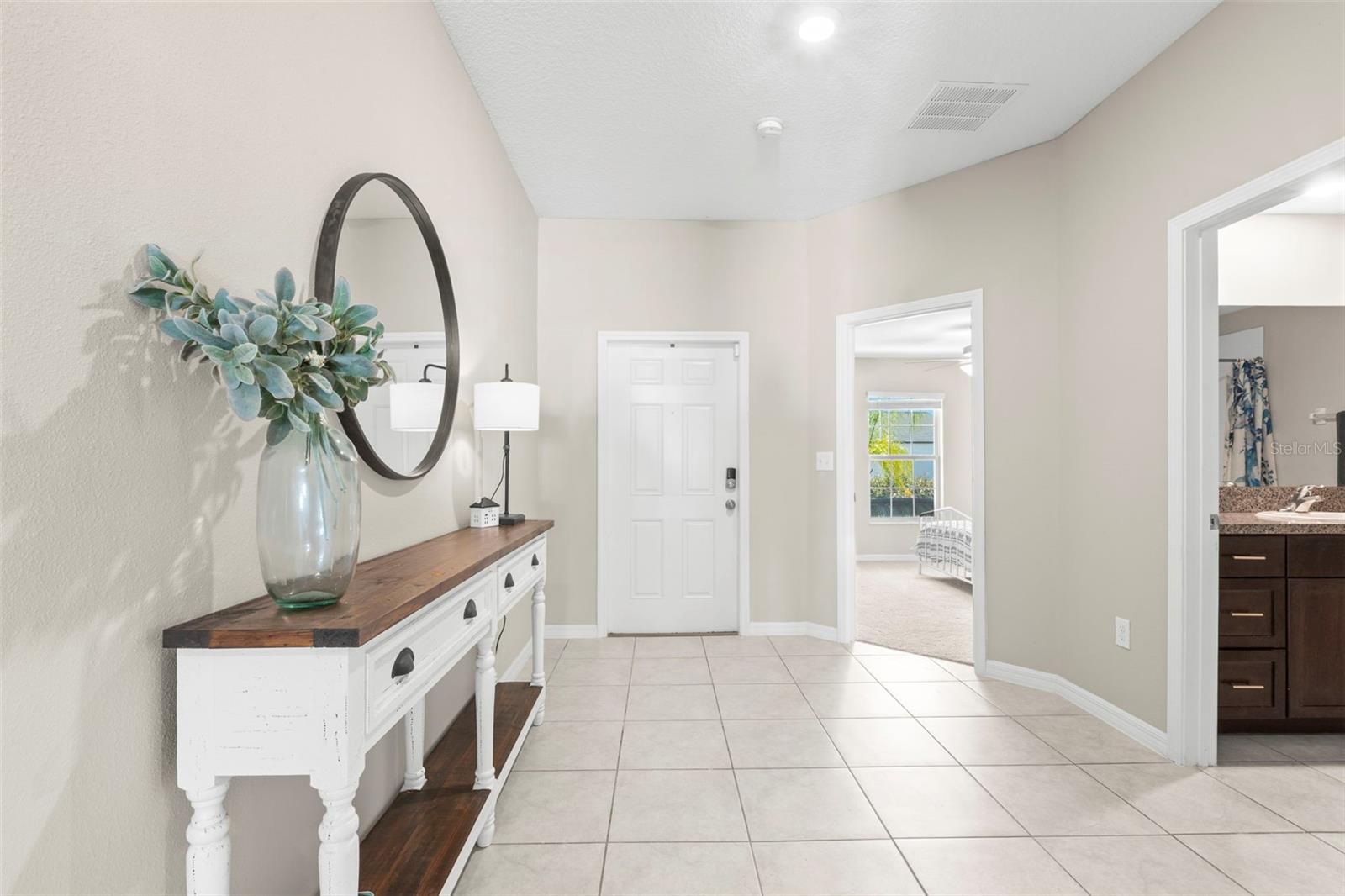 Image 4 of 52 For 11904 Field Thistle Court