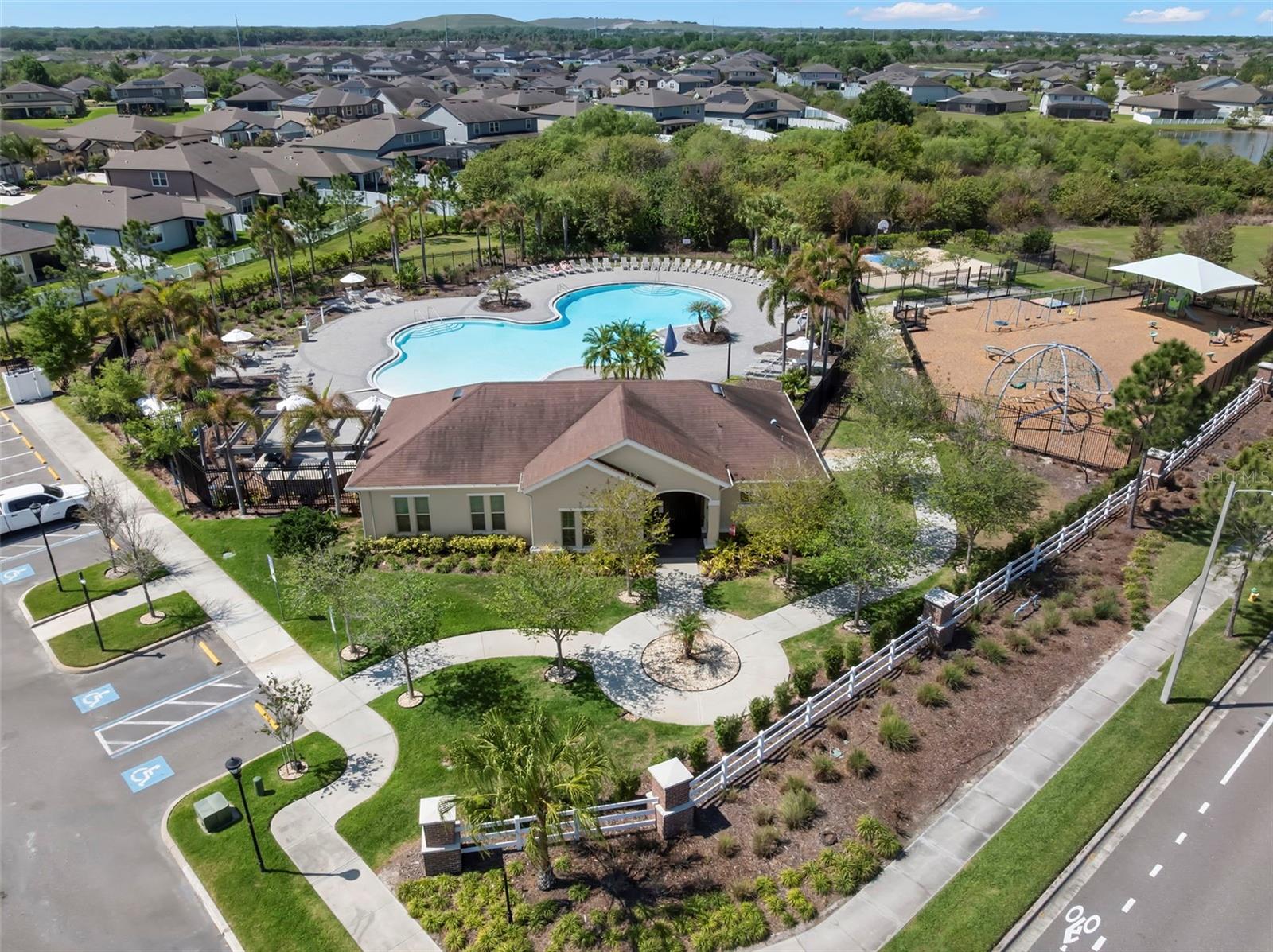 Image 50 of 52 For 11904 Field Thistle Court