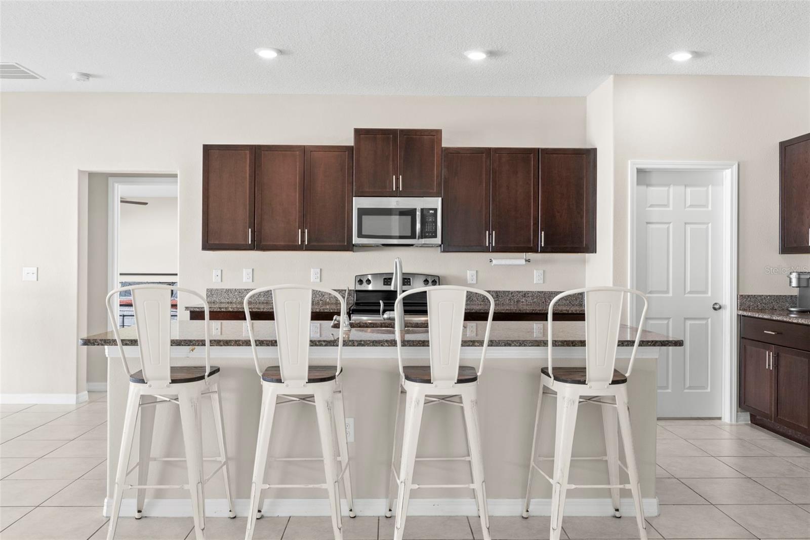 Image 8 of 52 For 11904 Field Thistle Court