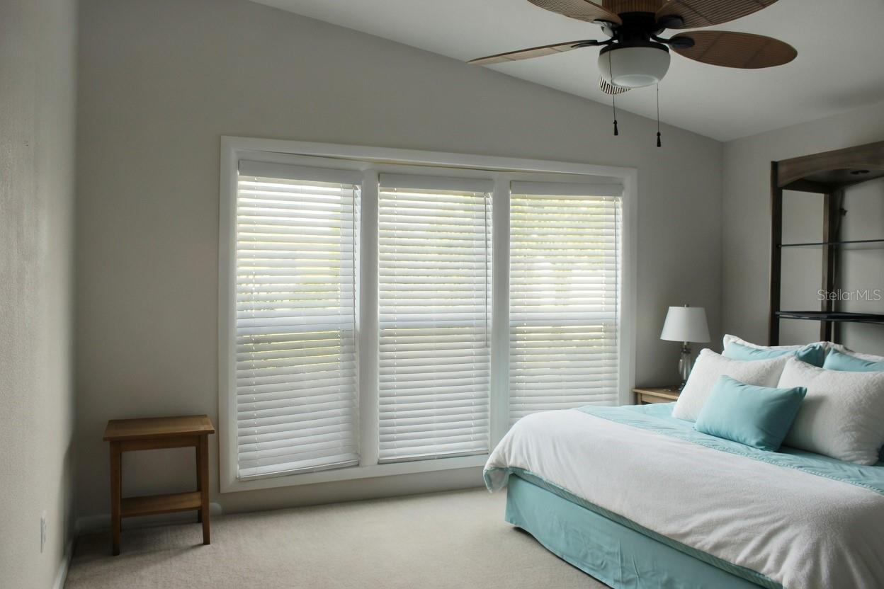 Image 10 of 31 For 5472 River Bay Drive