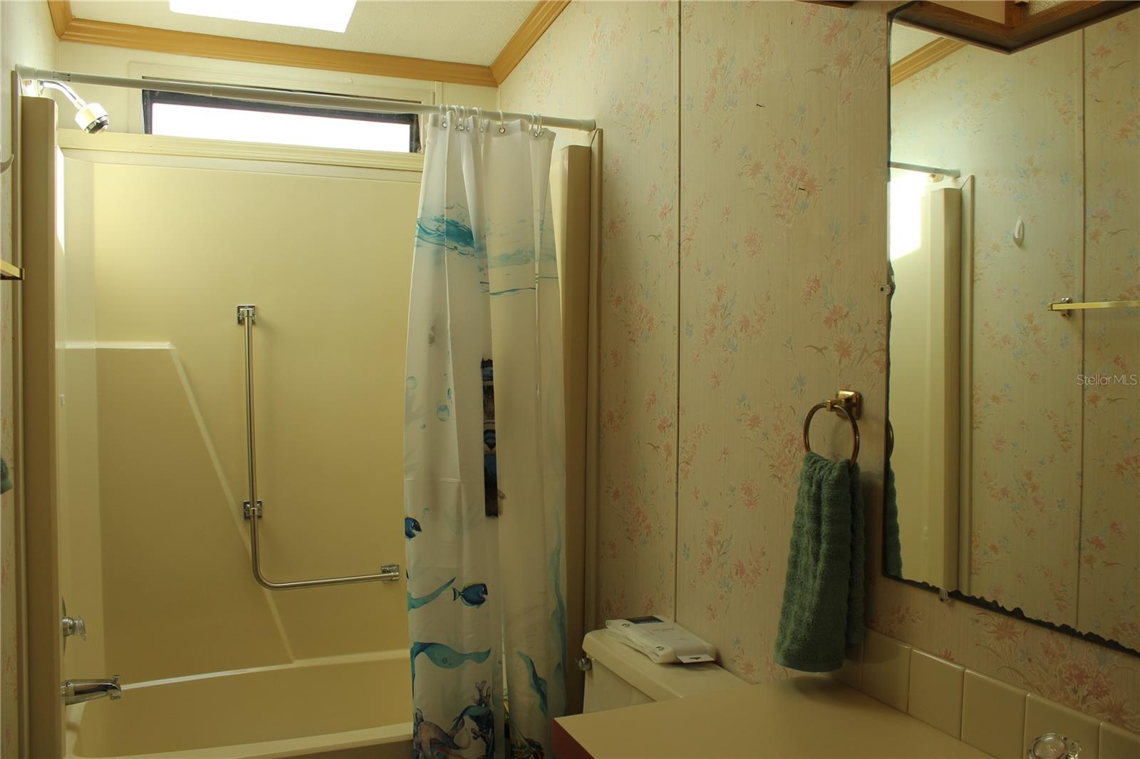 Image 13 of 31 For 5472 River Bay Drive