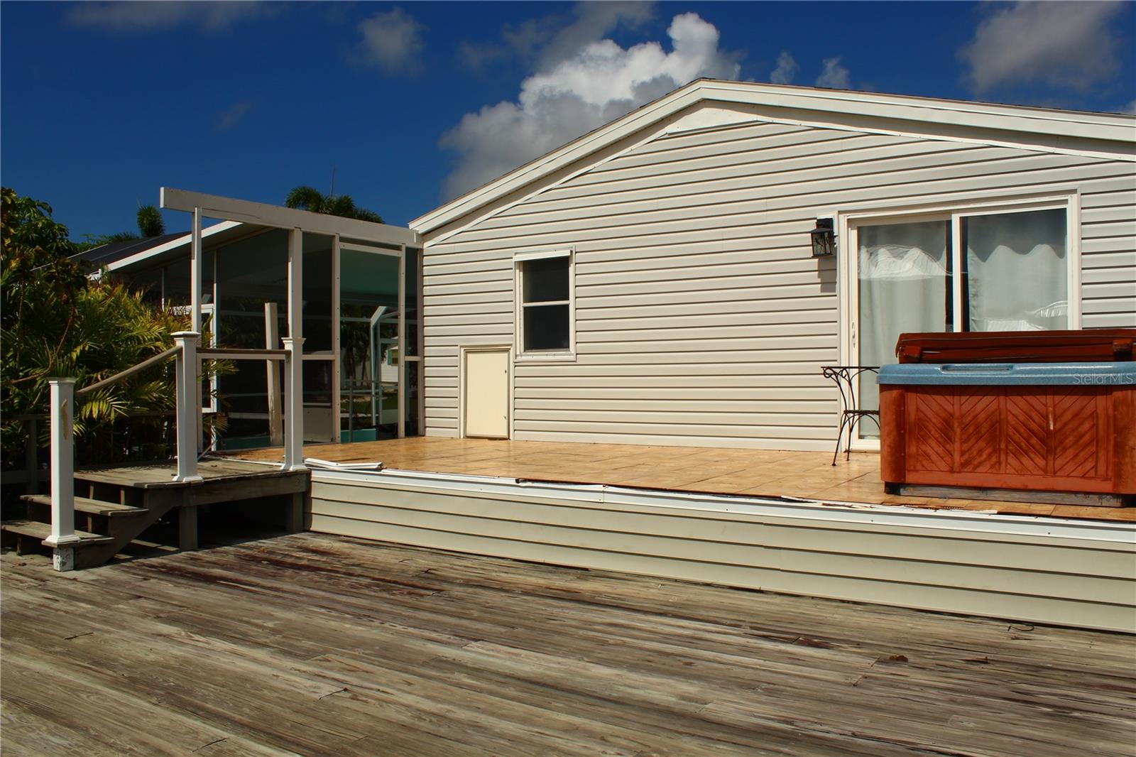 Image 21 of 31 For 5472 River Bay Drive