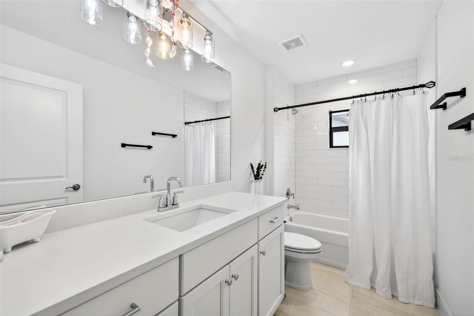 Image 27 of 54 For 610 Chelsea Street