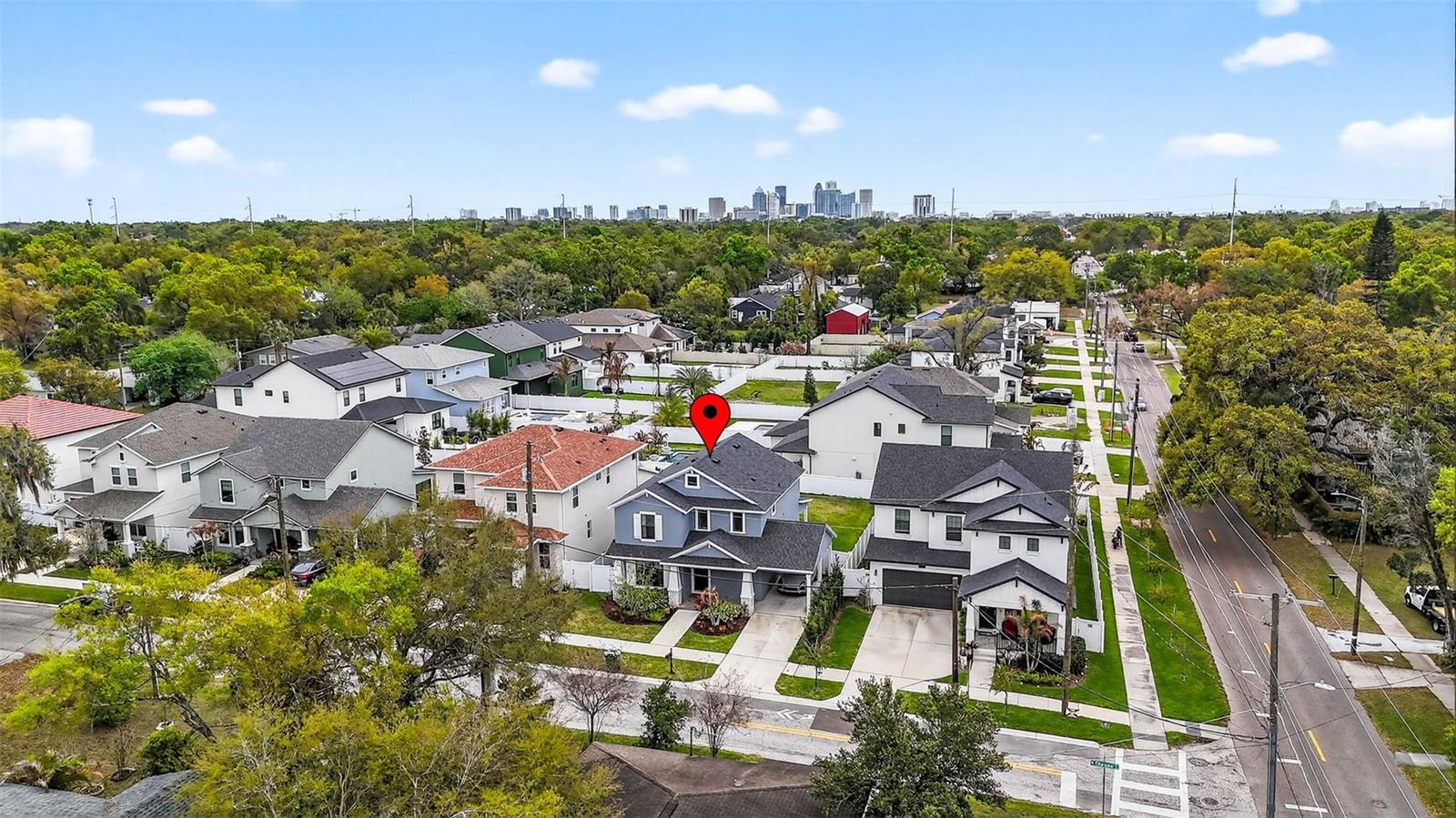 Image 4 of 54 For 610 Chelsea Street