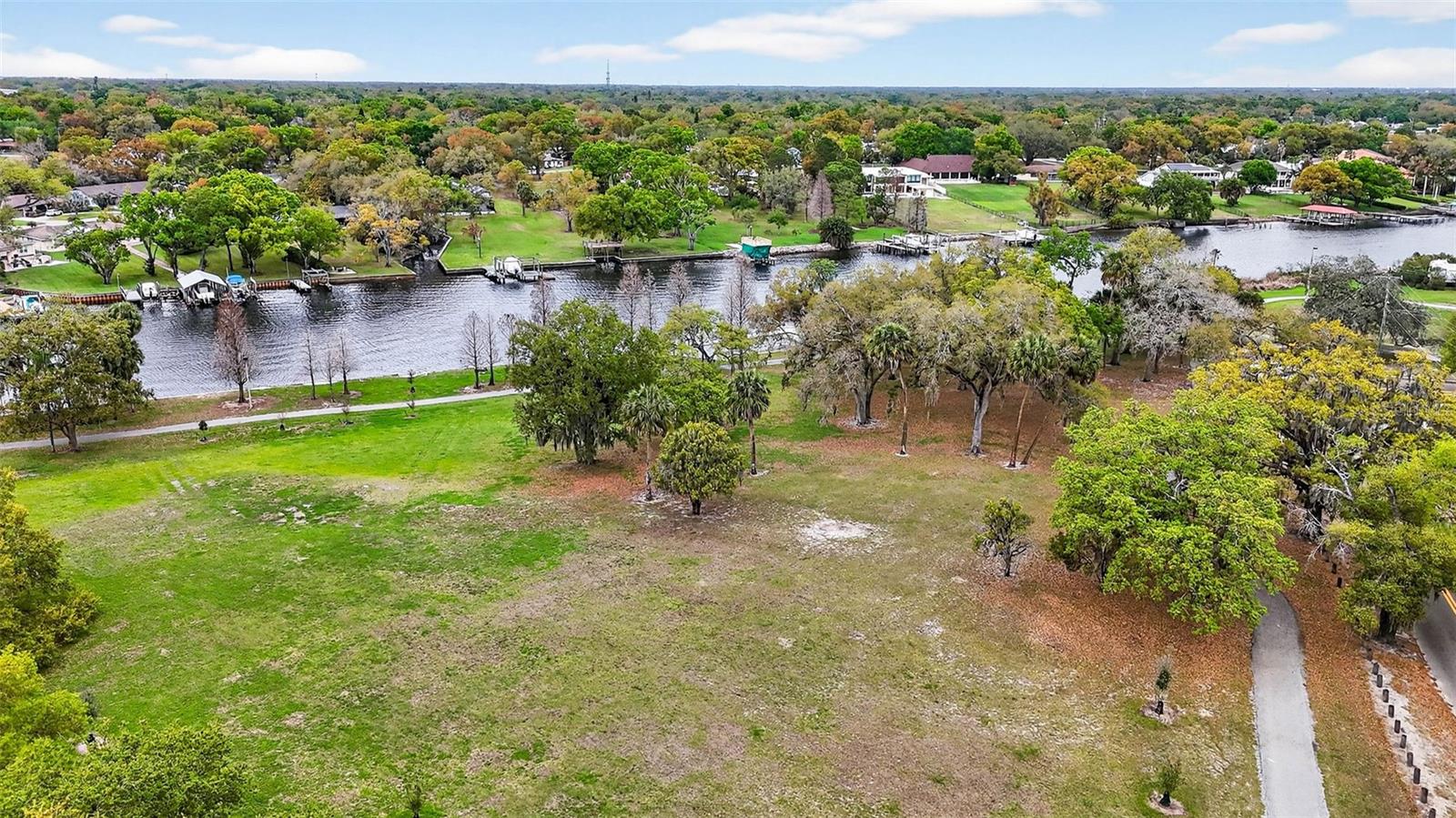 Image 51 of 54 For 610 Chelsea Street