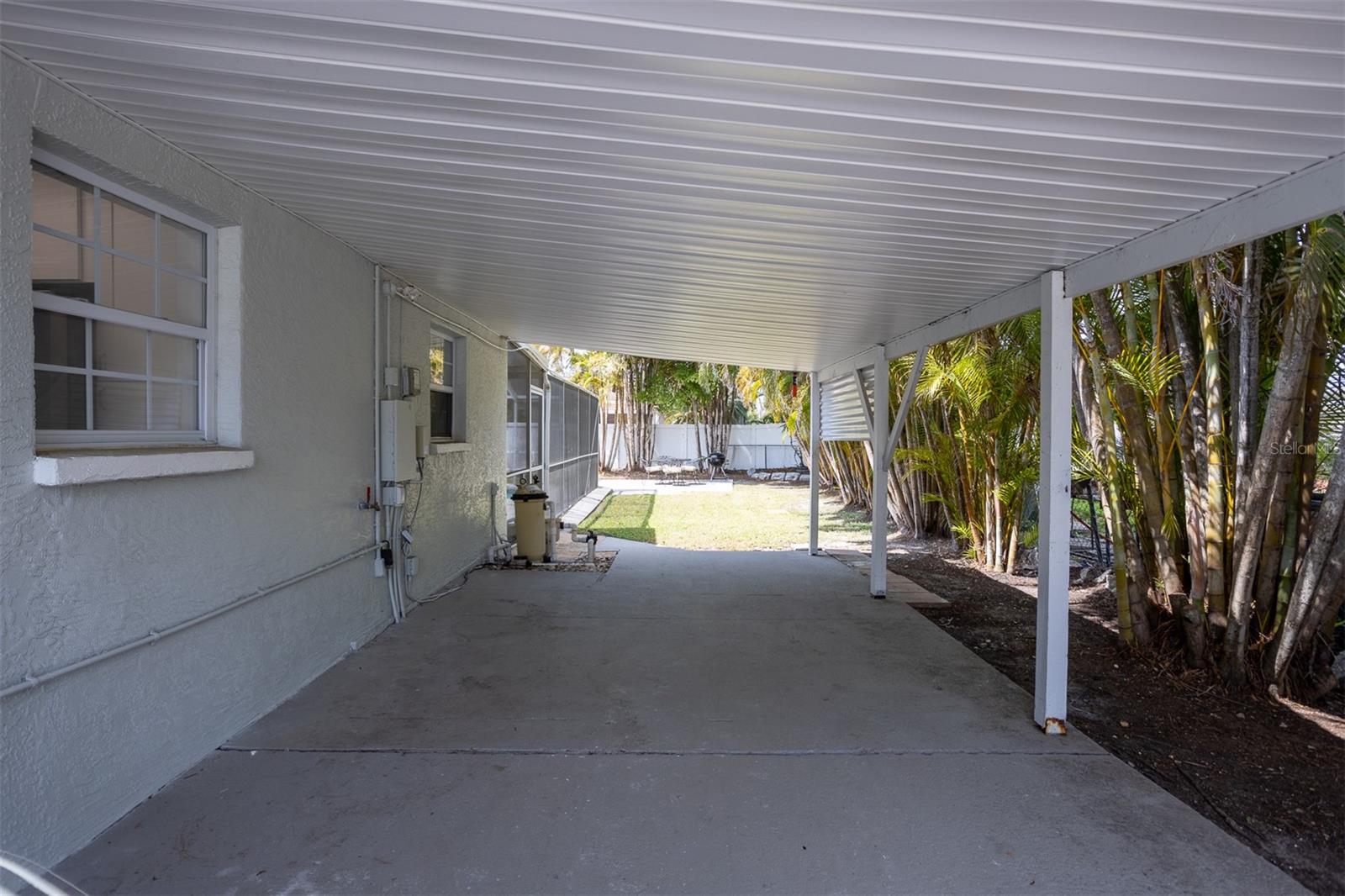 Image 41 of 56 For 711 Bayshore Drive