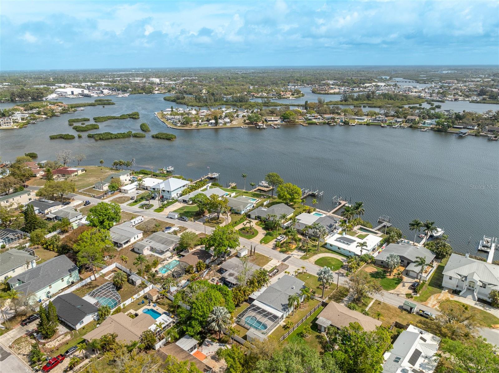 Image 54 of 56 For 711 Bayshore Drive