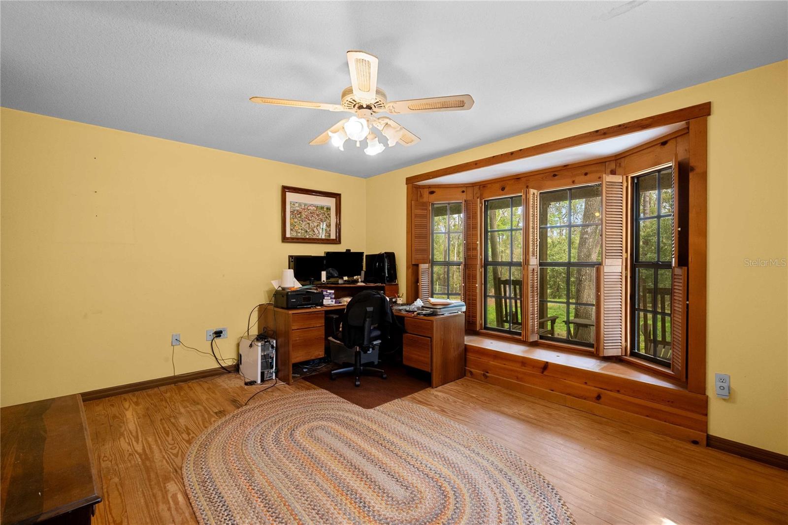 Image 24 of 53 For 17055 Sweetwater Road