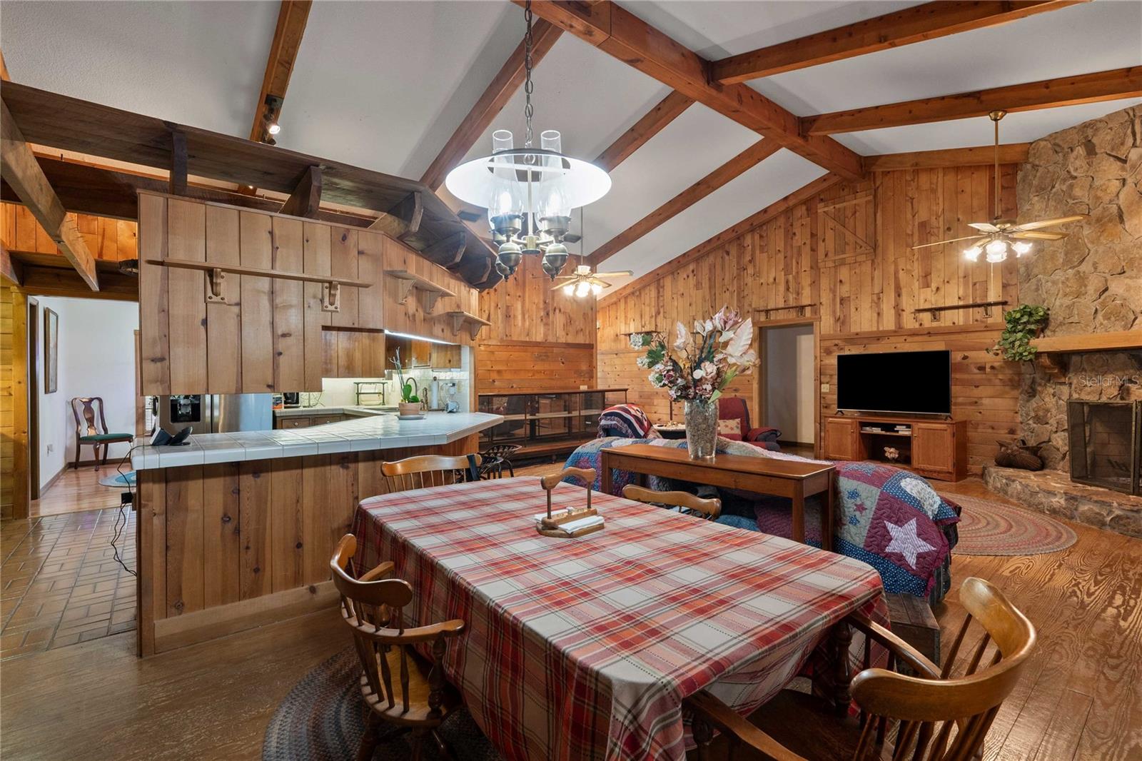 Image 36 of 53 For 17055 Sweetwater Road