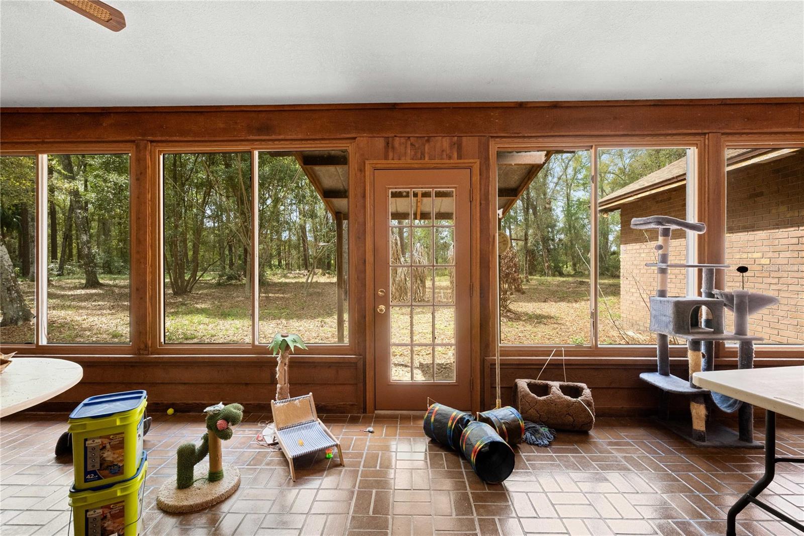 Image 39 of 53 For 17055 Sweetwater Road