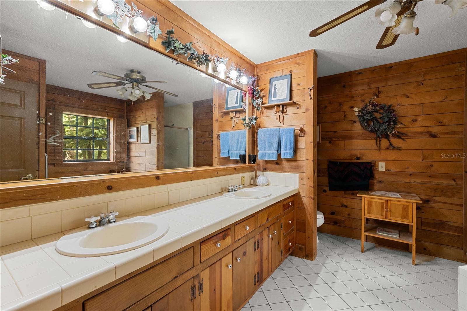 Image 41 of 53 For 17055 Sweetwater Road