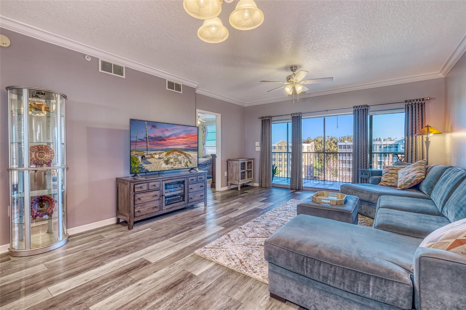 Image 3 of 36 For 960 Starkey Road 1502