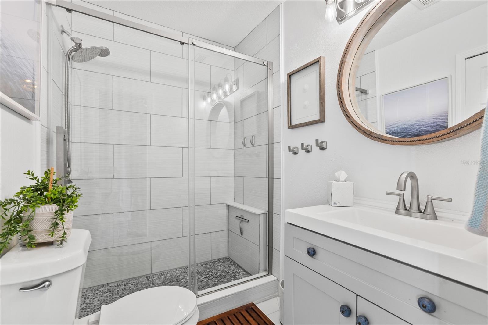 Image 19 of 24 For 574 Ryans Woods Lane