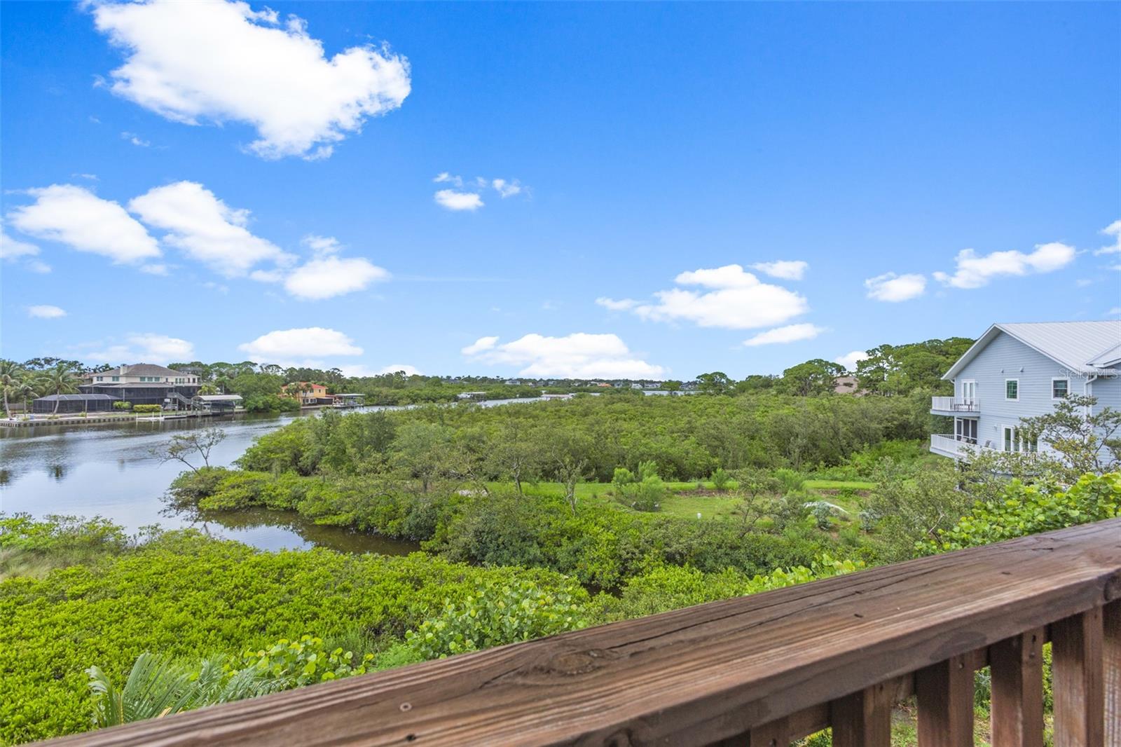 Image 20 of 24 For 574 Ryans Woods Lane