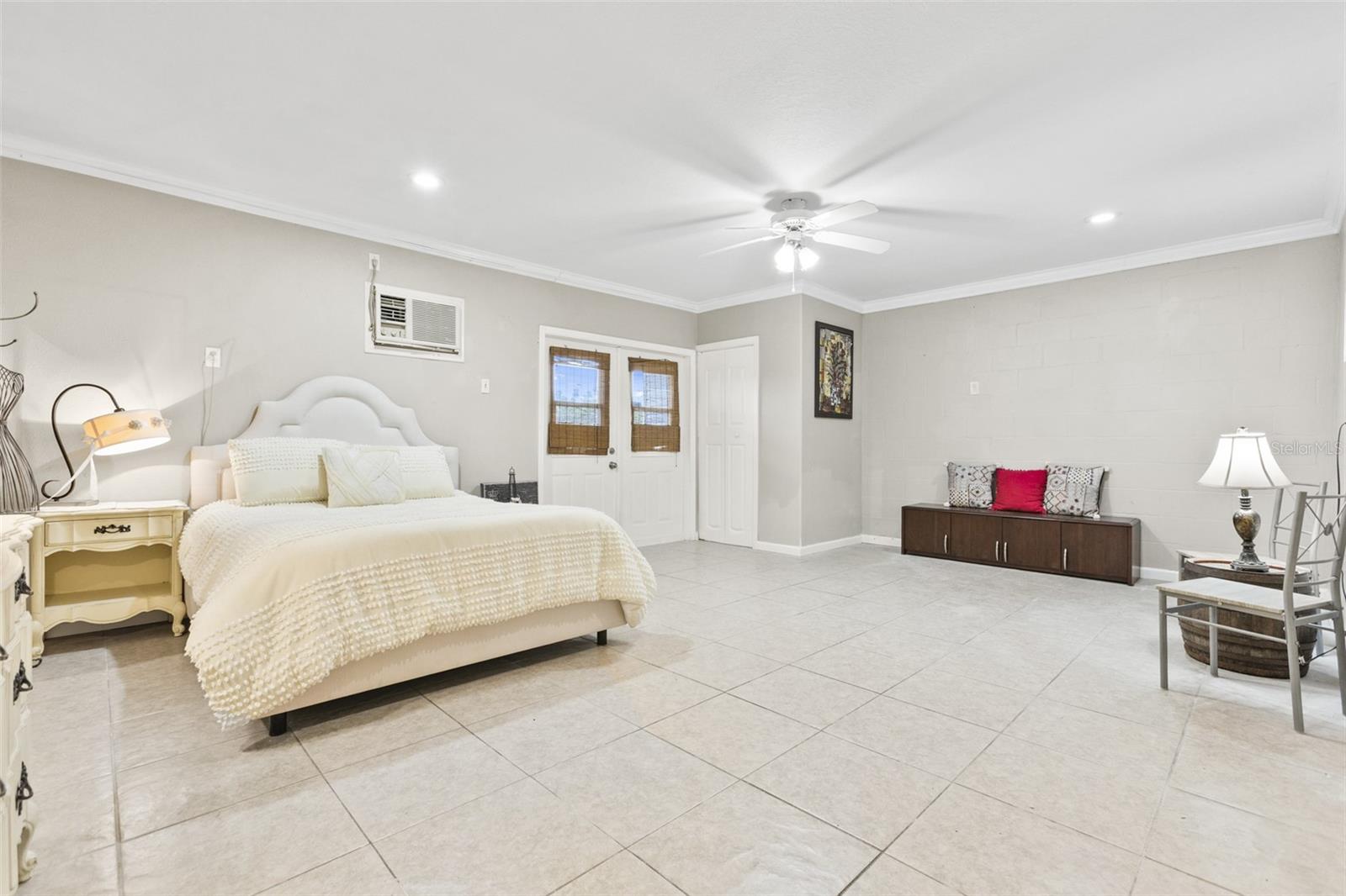 Image 4 of 24 For 574 Ryans Woods Lane