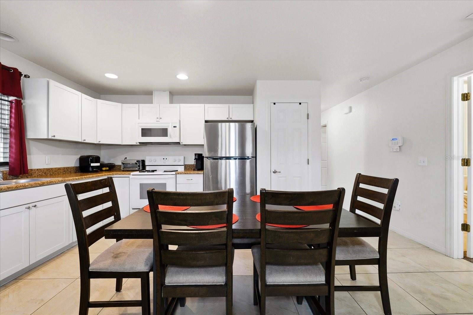 Image 10 of 28 For 1827 48th Street S