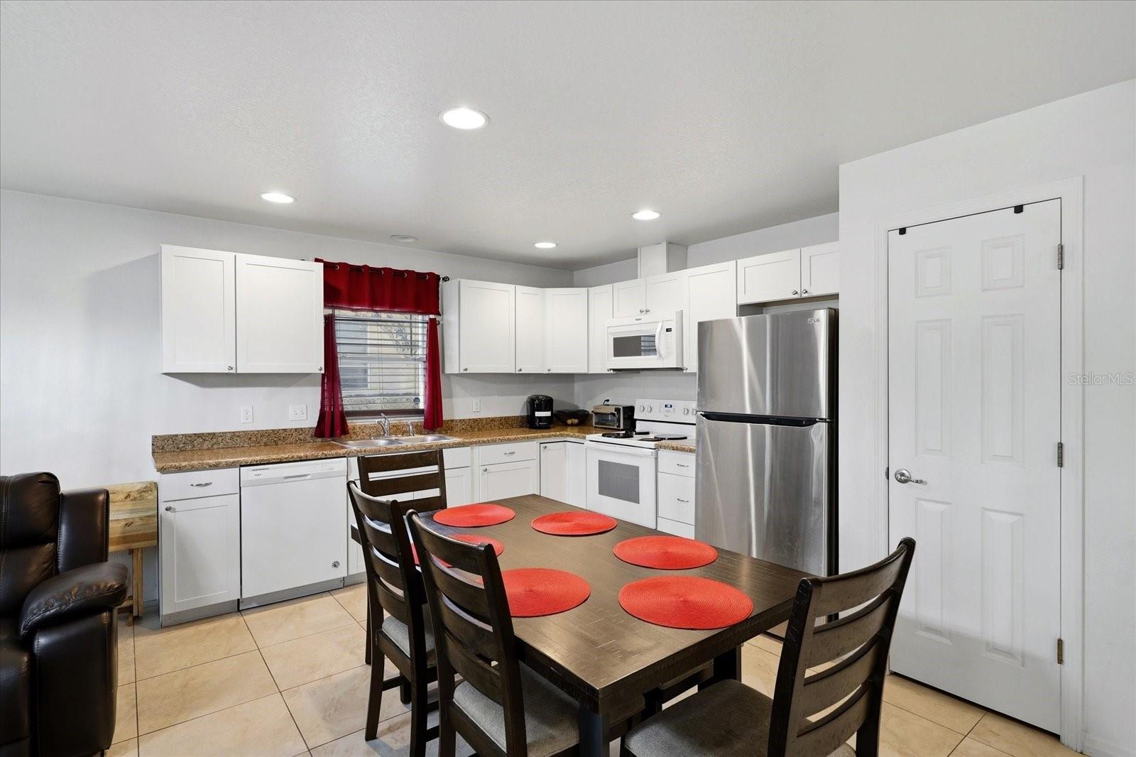 Image 11 of 28 For 1827 48th Street S