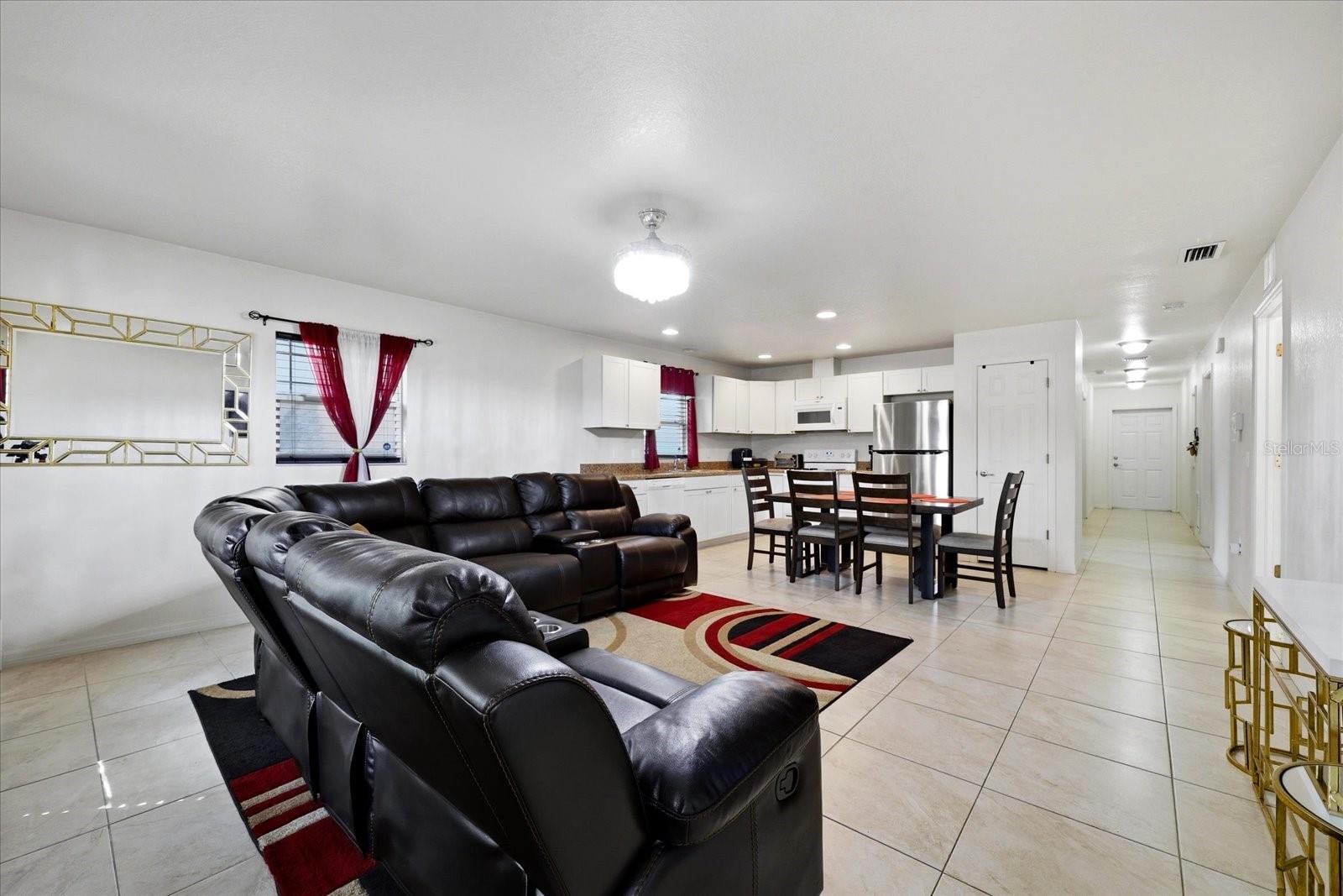 Image 5 of 28 For 1827 48th Street S