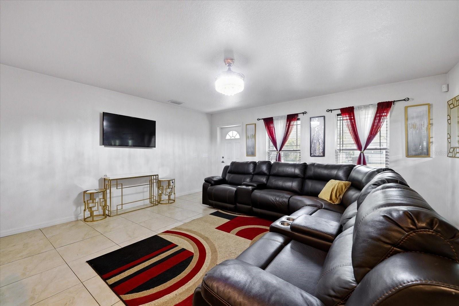 Image 8 of 28 For 1827 48th Street S