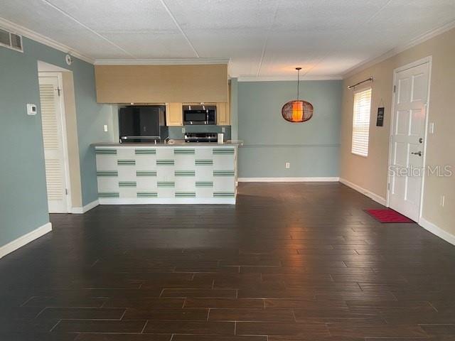 Image 30 of 36 For 108 Alameda Court 334