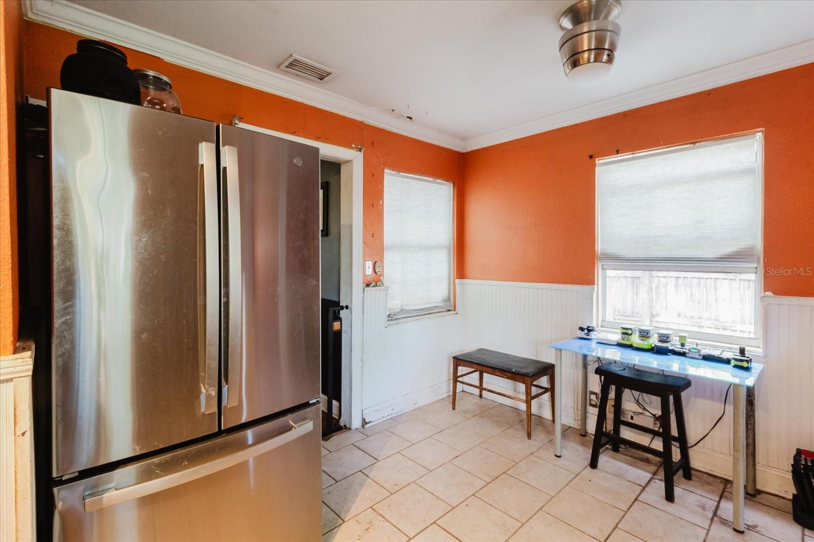 Image 13 of 30 For 765 60th Avenue Ne