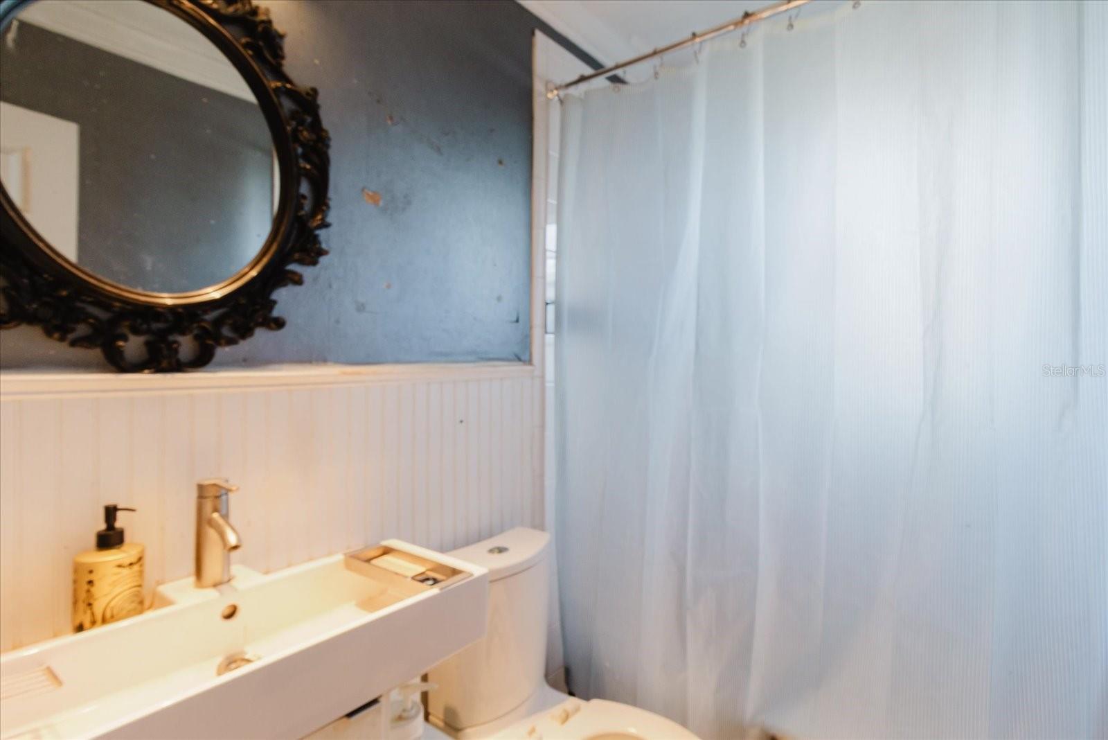 Image 17 of 30 For 765 60th Avenue Ne